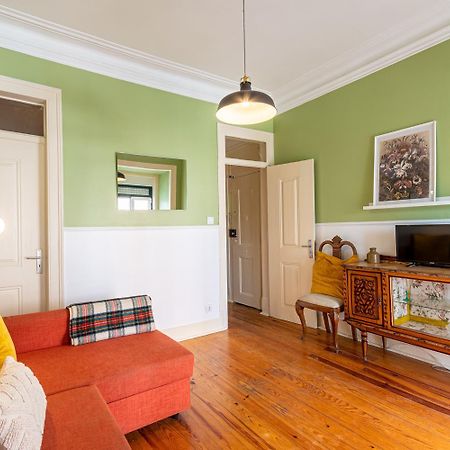 Spacious Apartment With Terrace At Graca Lisboa Eksteriør bilde