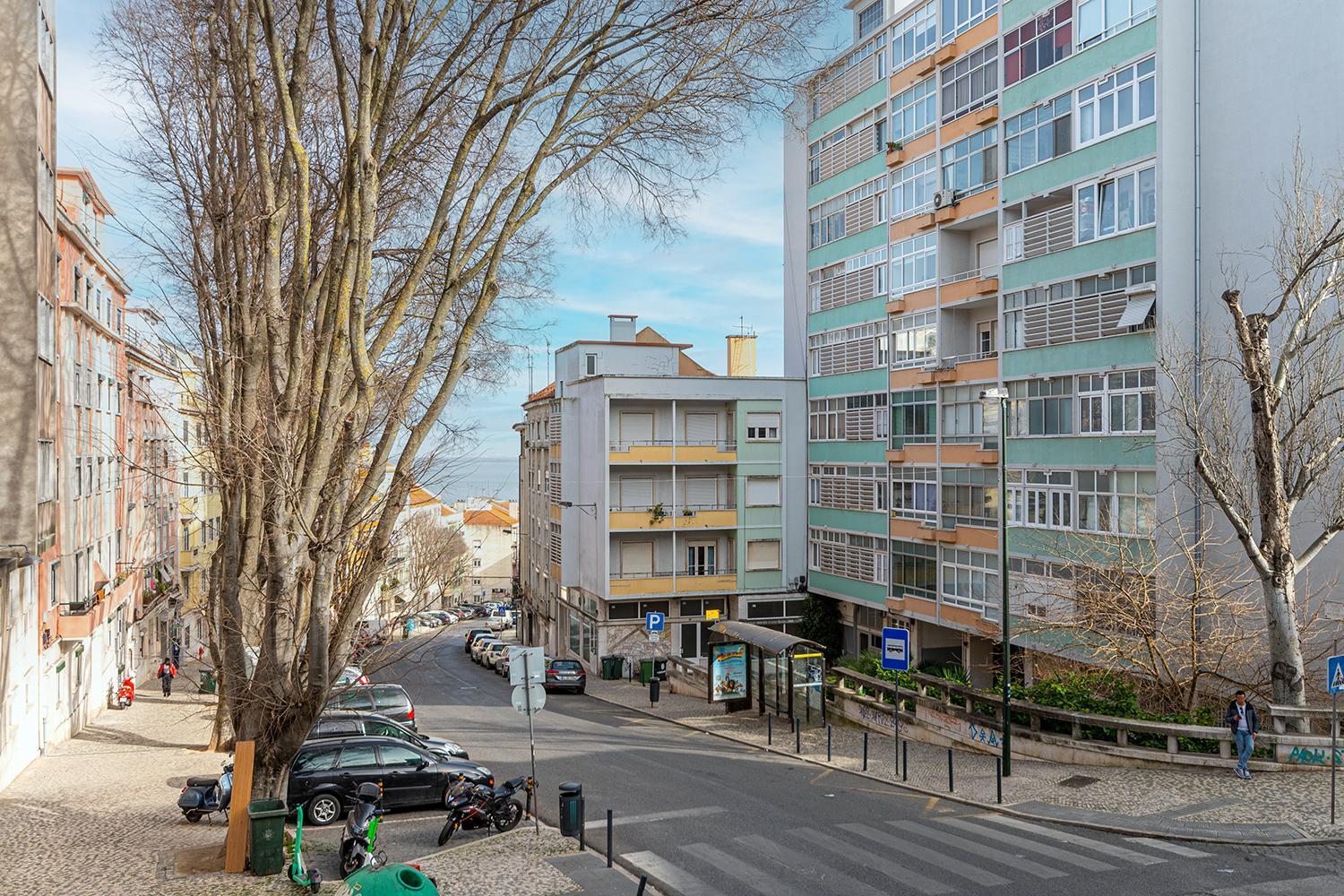 Spacious Apartment With Terrace At Graca Lisboa Eksteriør bilde