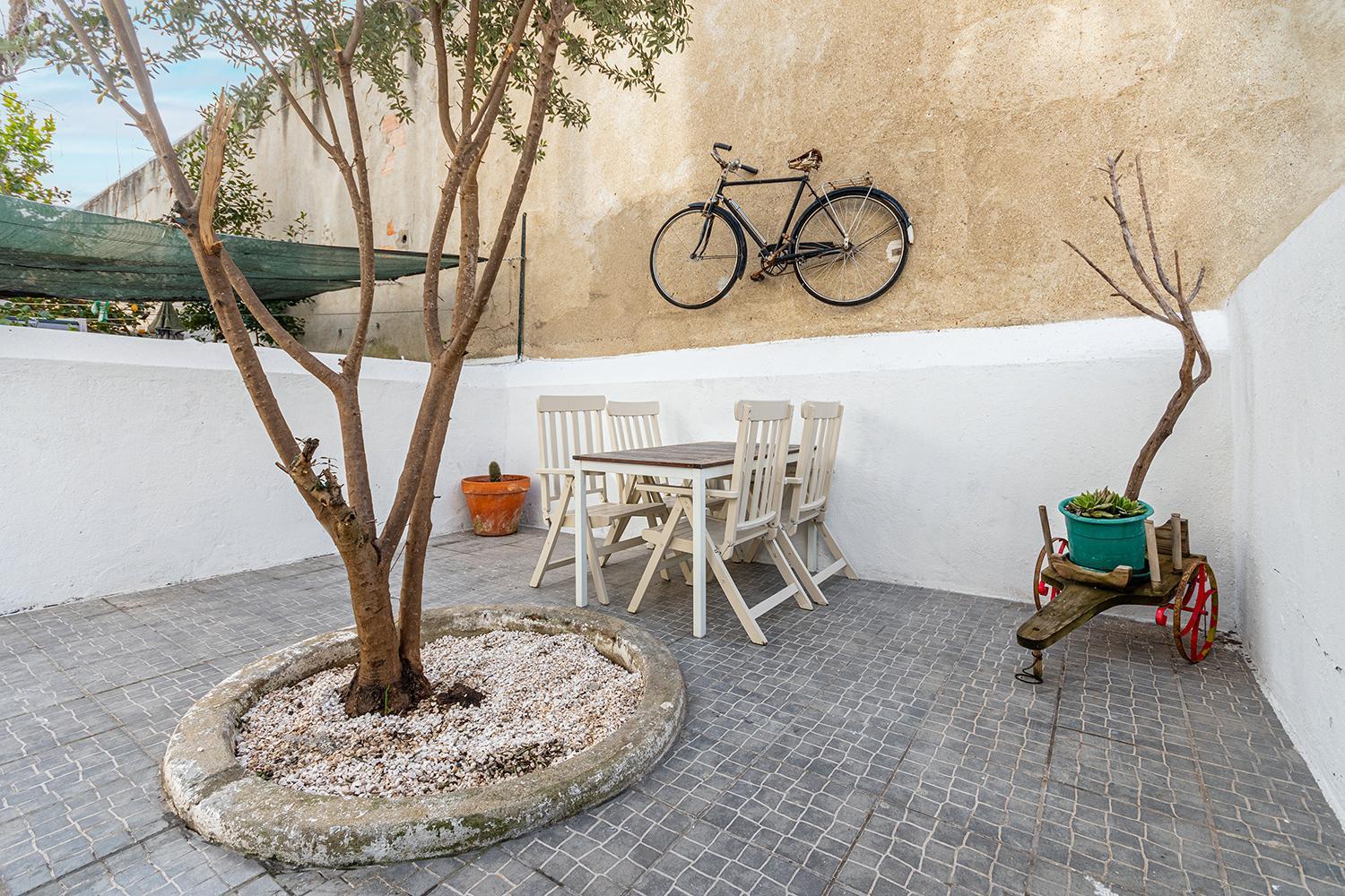 Spacious Apartment With Terrace At Graca Lisboa Eksteriør bilde